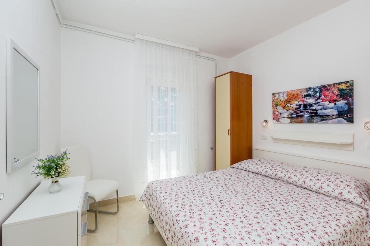 Apartman Vesna 马林斯卡 外观 照片